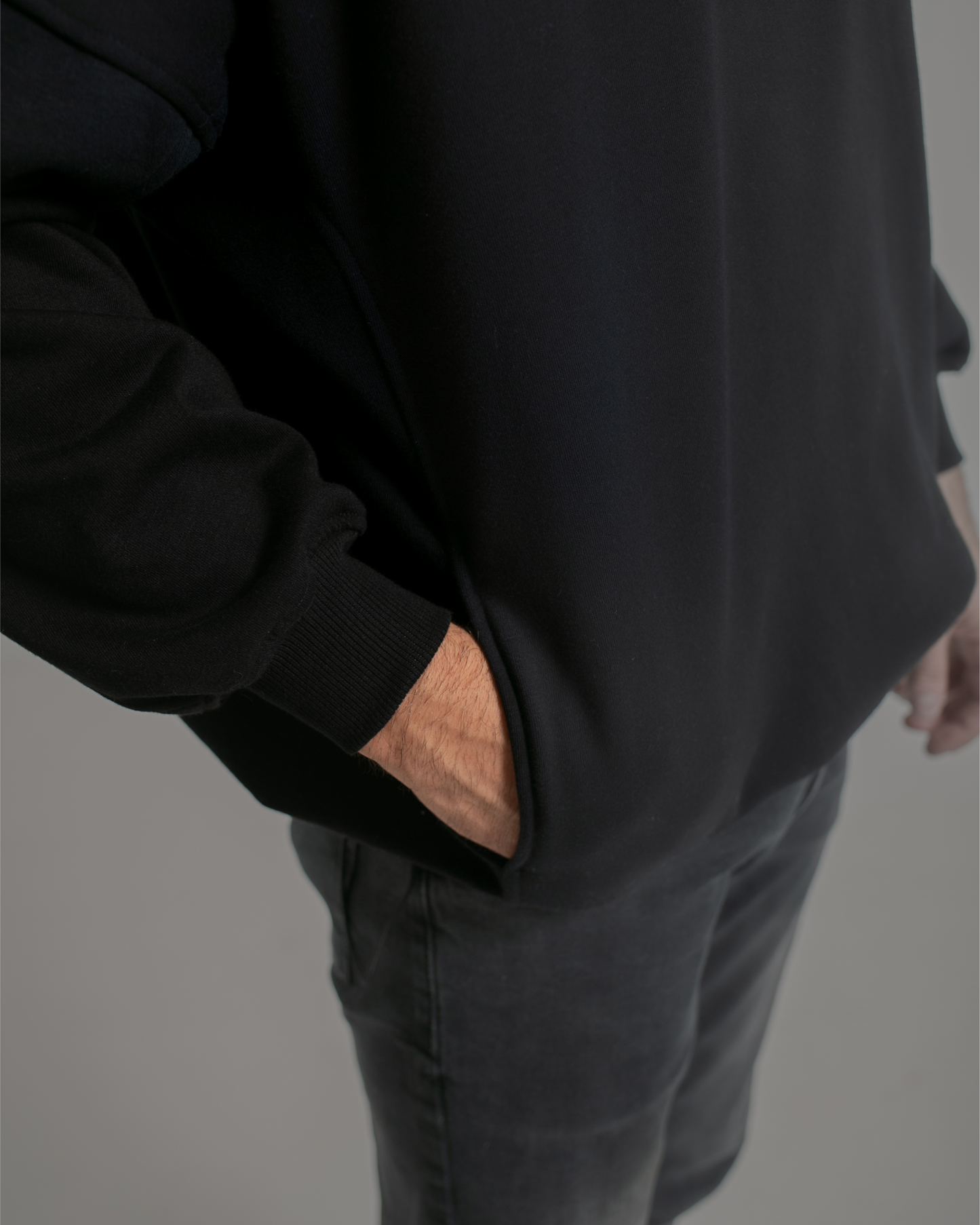 True Black - Fleece Oversized Hoodie